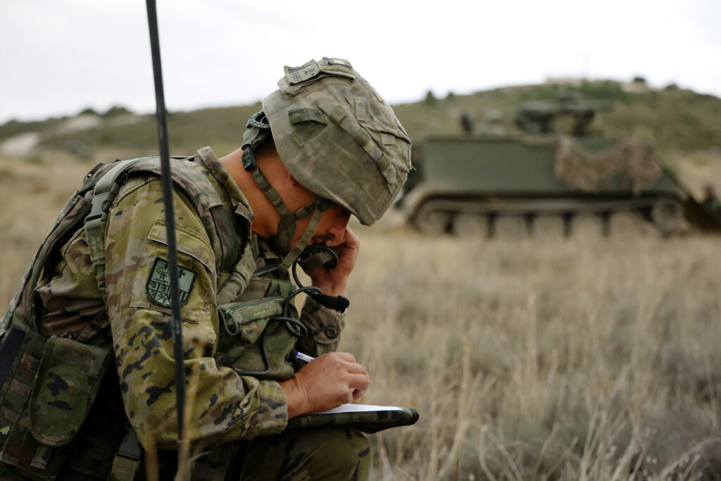 Soldado de transmisiones